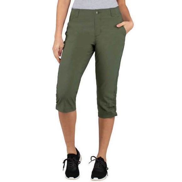 Khombu Pants & Jumpsuits Nwt Khombu Womens Stretch Capri Pant